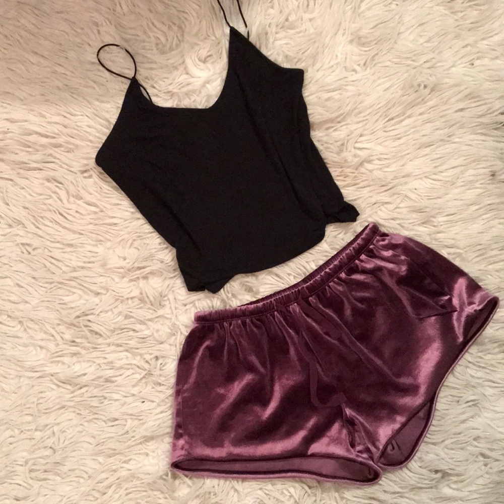 Velvet shorts